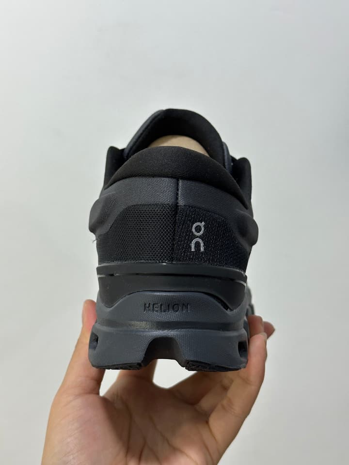 On x Roger Federer Cloudstratus 3 Special Edition Sneakers in All Black Red Accent