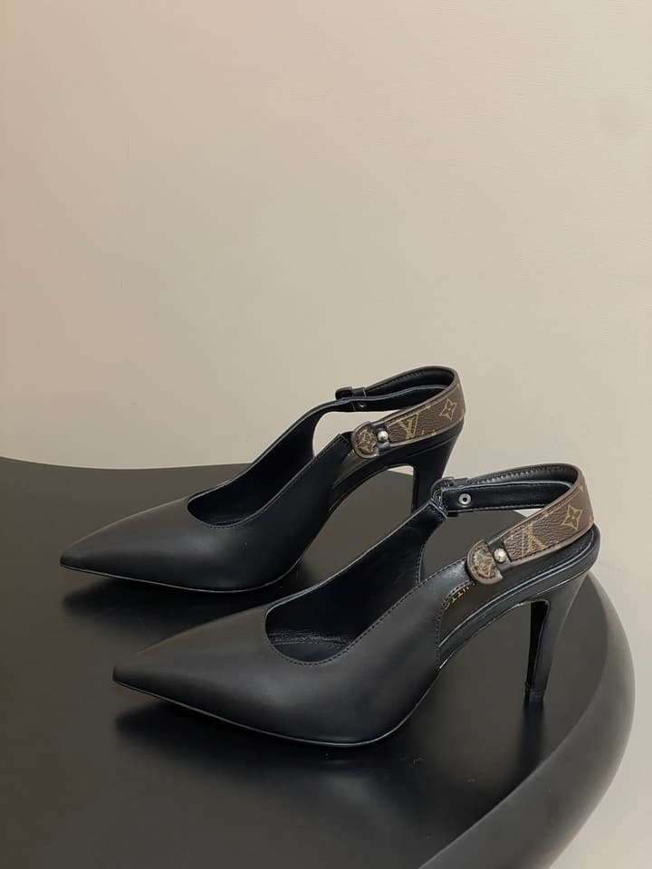 Louis Vuitton Legacy Slingback Pumps – 25SS in Light Grey Patent