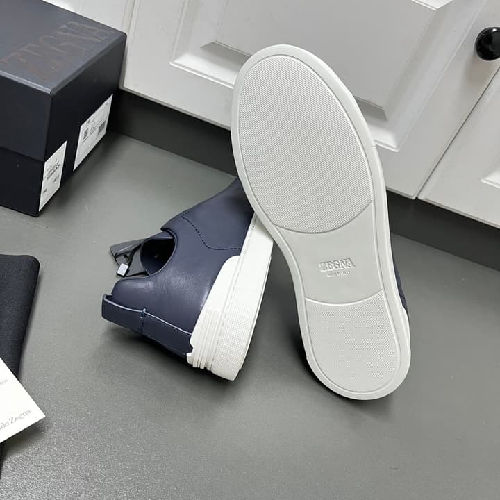 Zegna SECONDSKIN Triple Stitch™ Sneakers in Navy Blue