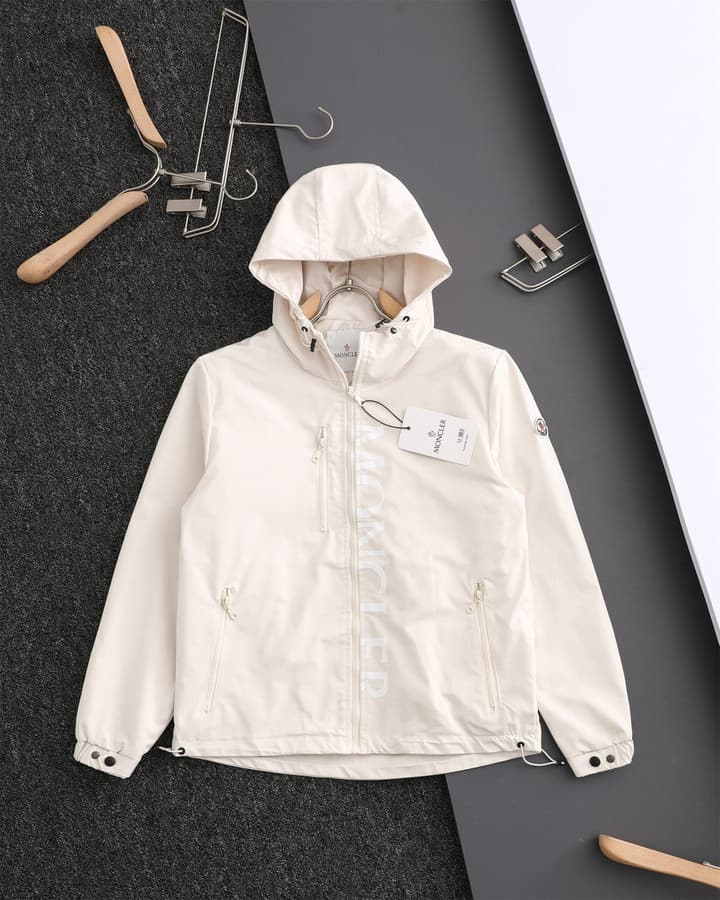 Moncler Classic Printed Hooded Windbreaker Jacket – SS24 Autumn Collection in Black