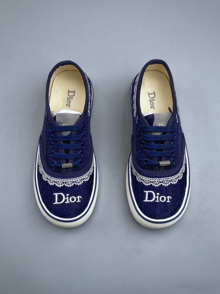 Dior Saltwind Oblique Lace Canvas Sneakers in Navy Blue Oblique With White Lace
