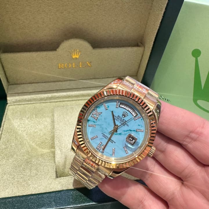 Rolex Day-Date Oyster Perpetual Gold Turquoise Mechanical Watch in Champagne