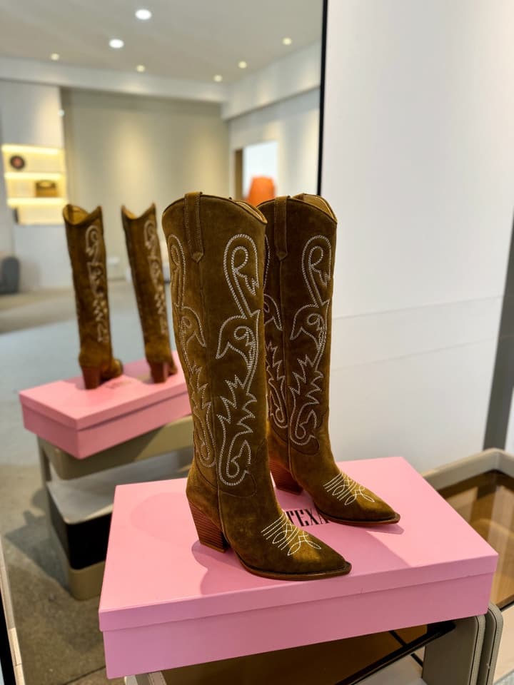 Paris Texas Embroidered Knee-High Boots in Black With Tone-on-tone Embroidery