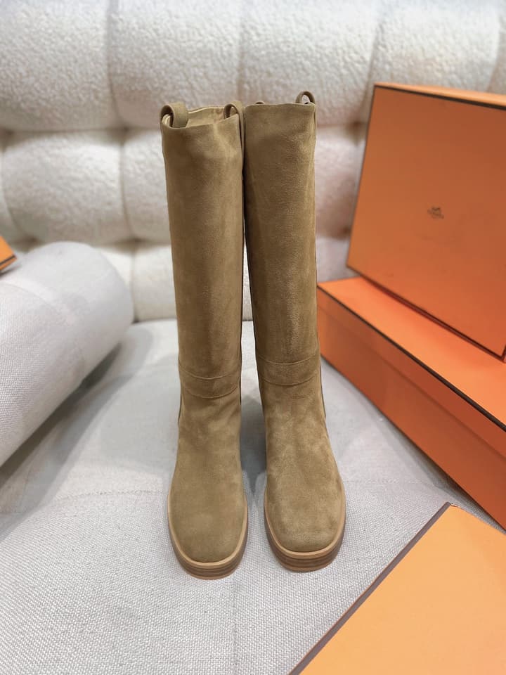 Hermès Horse H Knee-High Equestrian Boots in Black Leather
