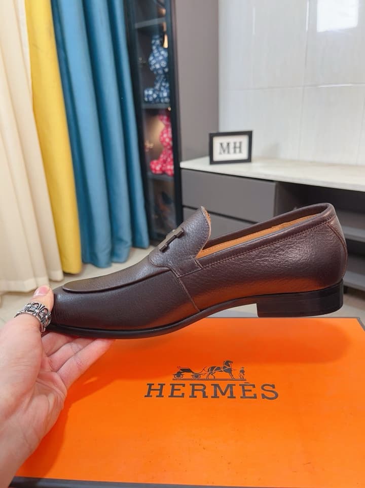 Hermès Business Leather Loafers