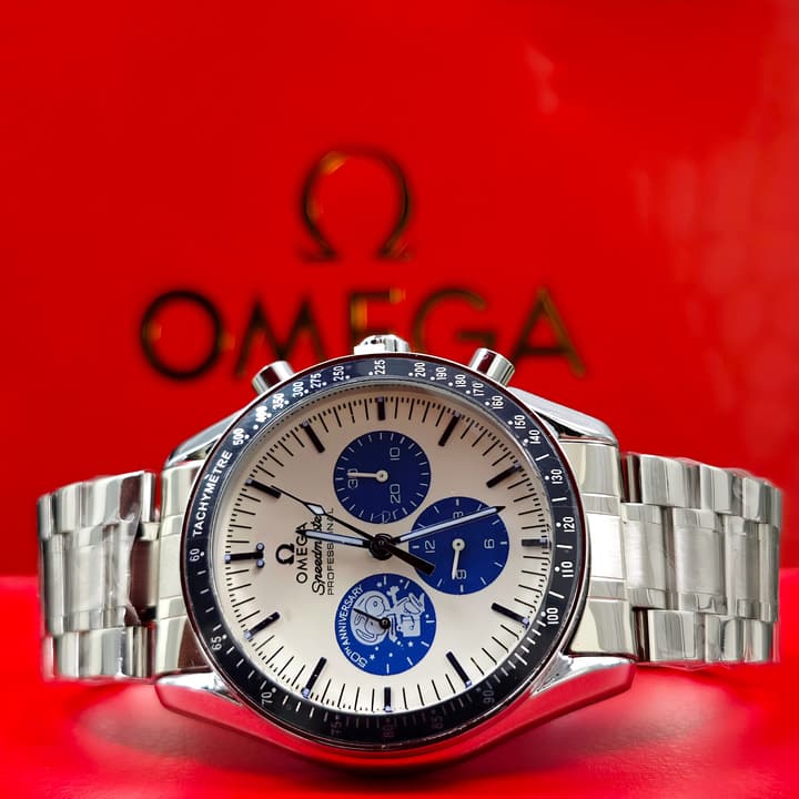 Omega Speedmaster Snoopy 50th Anniversary Quartz Watch in Blue Sub-dial Chronograph