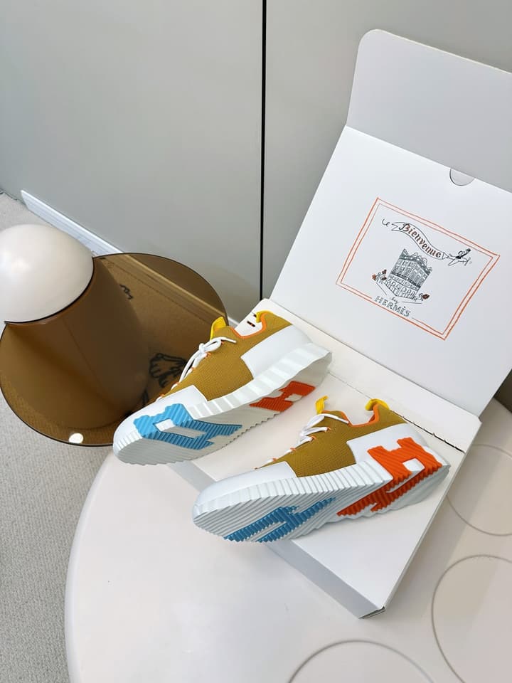Hermes H Classic Couple Sneakers in Black
