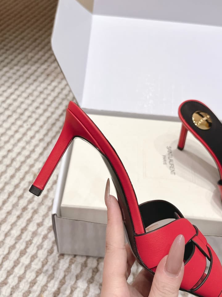 Saint Laurent Melody Square-Toe Heeled Sandals – 2026 Spring/Summer Collection in Beige Patent