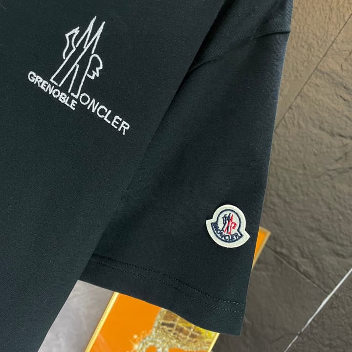 Moncler Cotton Embroidered T-Shirt – 2025 Spring/Summer Collection in Dark Navy Crew Neck With Tonal Logo