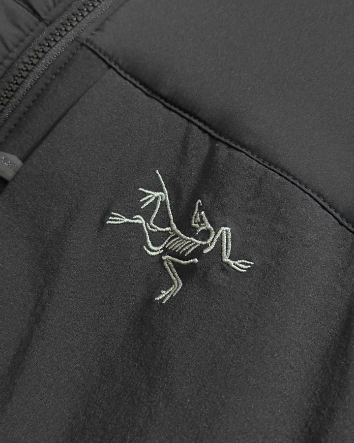 Arc'teryx Proton LT Hoody Insulated Jacket in Classic Black Hoody