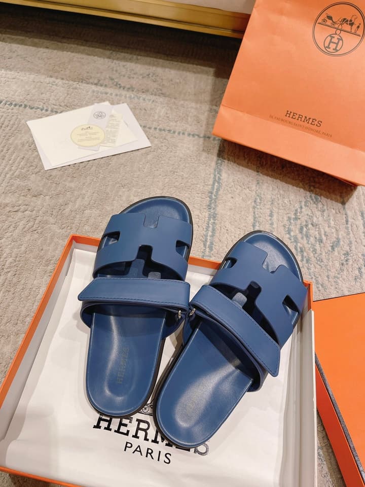 Hermès Chypre Slides – 2023SS Collection in Black And White