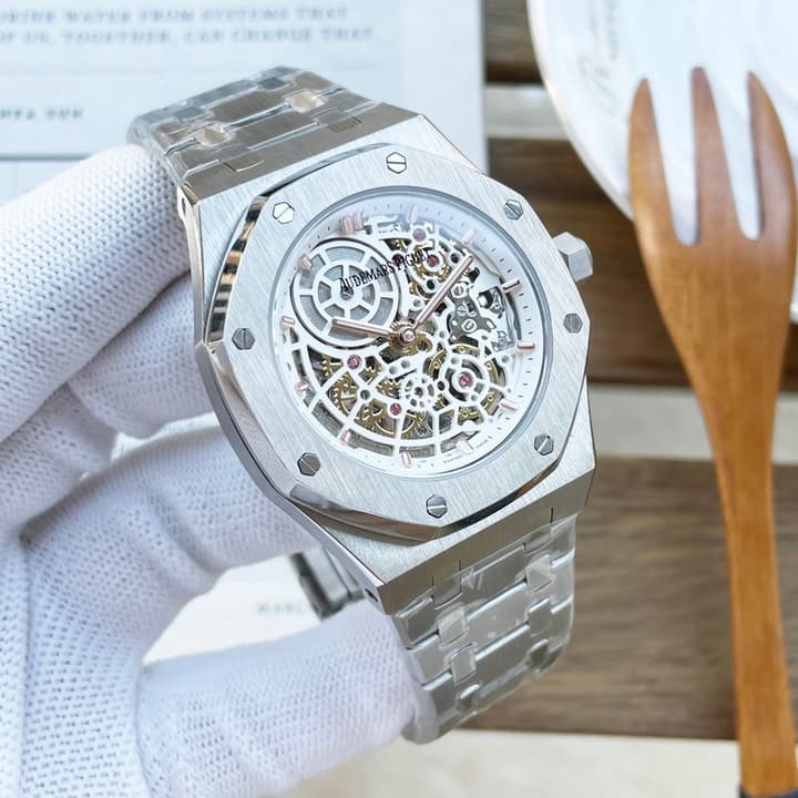 Audemars Piguet Royal Oak Automatic Watch in Beige