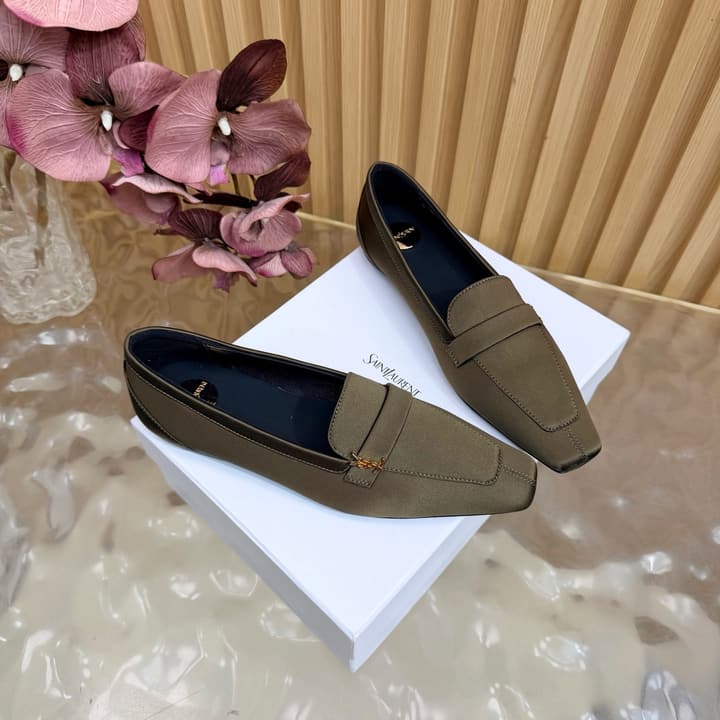Saint Laurent Silk Chain Mules – Spring/Summer Collection – 26S in Beige
