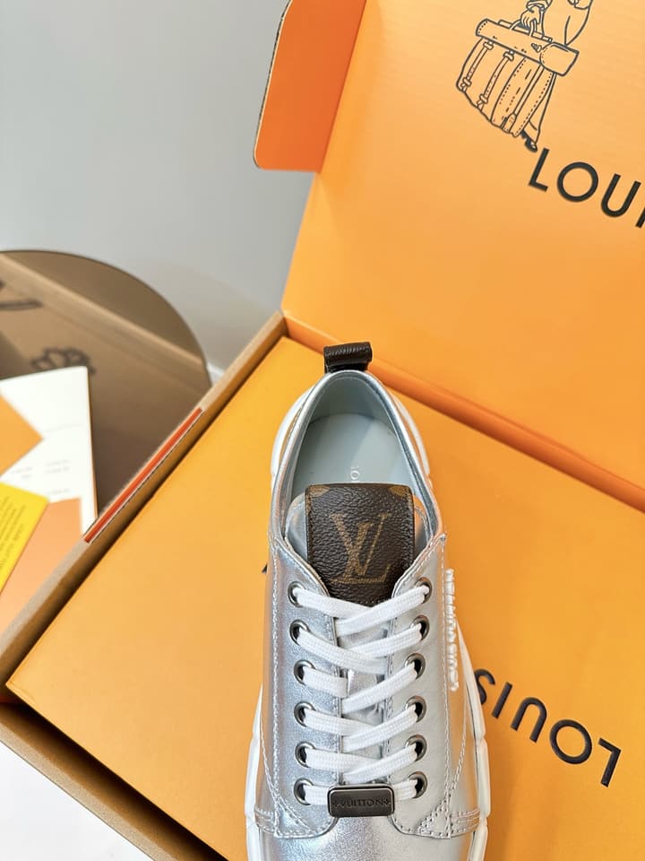 Louis Vuitton LV Bubble Platform Sneakers in Metallic Silver