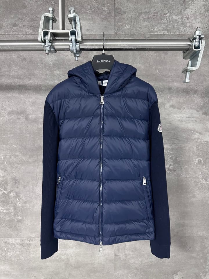 Moncler Hooded Wool Knit Spliced Down Jacket – Early Autumn Collection in Black