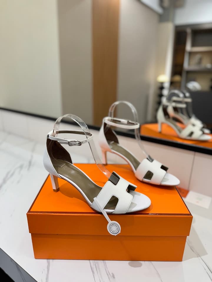 Hermès Classic Smooth Cowhide Heels – 6.5cm in All White