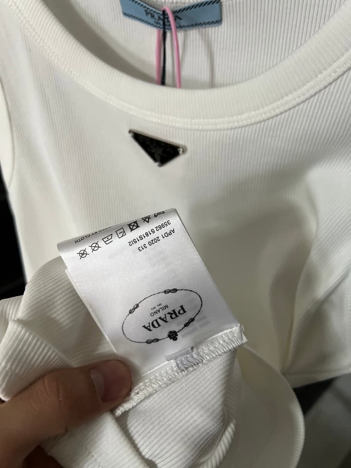 Prada Metal Triangle Logo Ribbed Tank Top – 25SS in Black