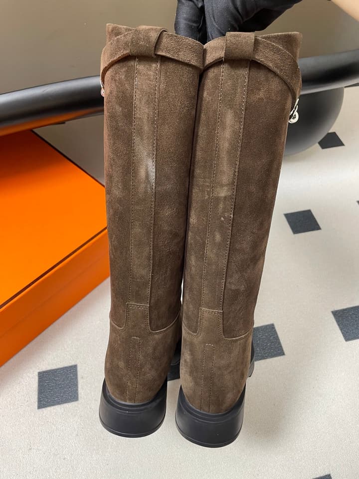 Hermès Jumping Kelly Buckle Knee-High Boots in Black Leather