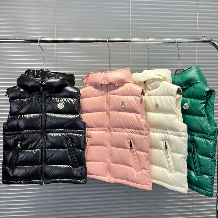 Moncler Ania Fitted Down Vest – Kids Collection – 2025 in Black