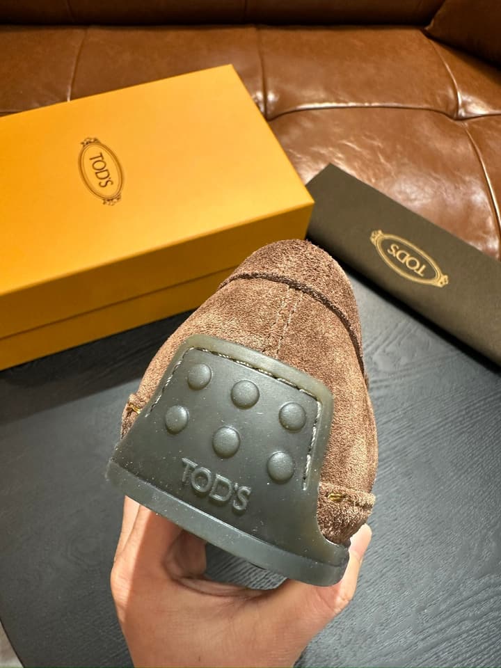 Tod's Gommino Calfskin Loafers in Charcoal Suede