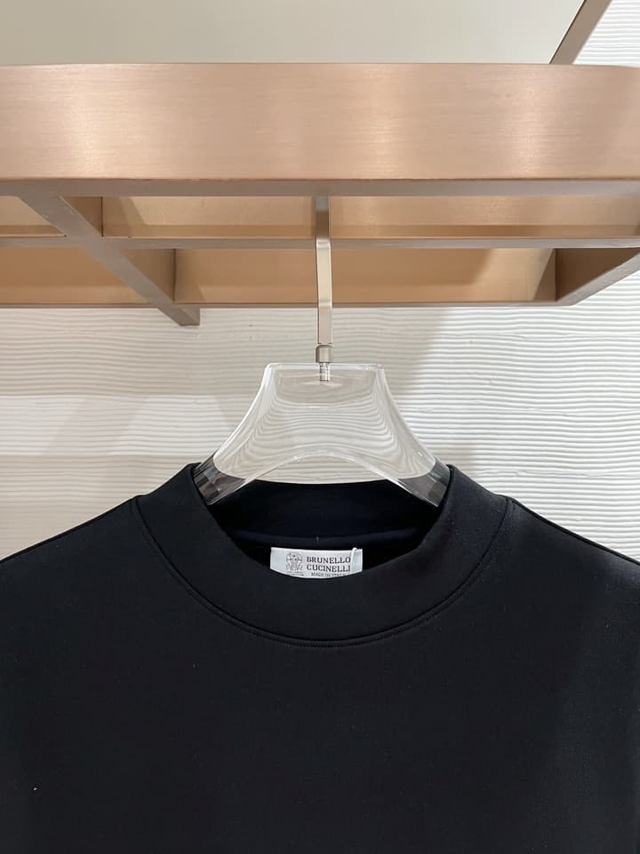 Brunello Cucinelli Men's Logo Embroidered Base Layer Sweater – 2025FW in Classic Black
