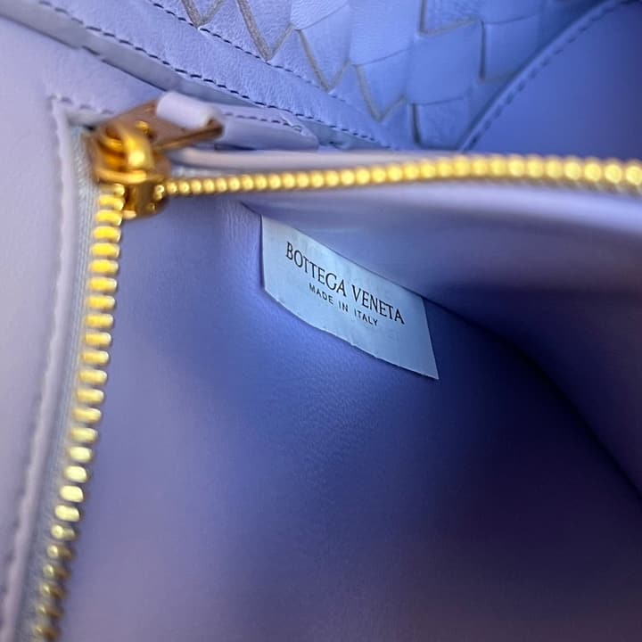 Bottega Veneta Andiamo Handbag in Charcoal Grey