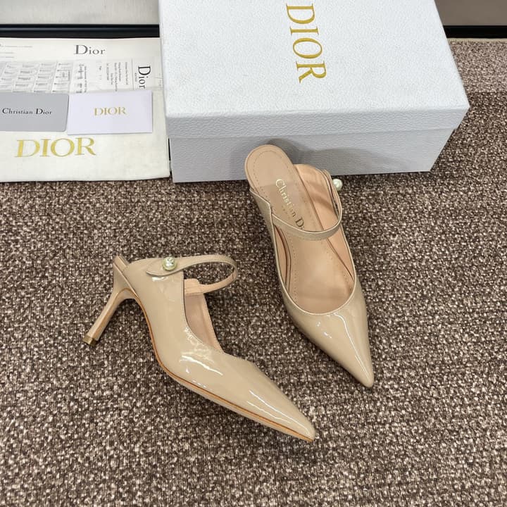 Dior J'Adior Jolie Pearl Pointed-Toe Mules – 2024 Spring/Summer Collection in Black Patent