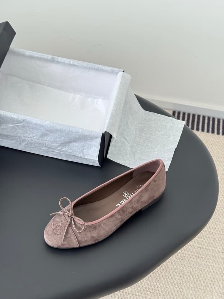 Chanel Classic Round Toe Ballet Flats in Dusty Rose With Bow