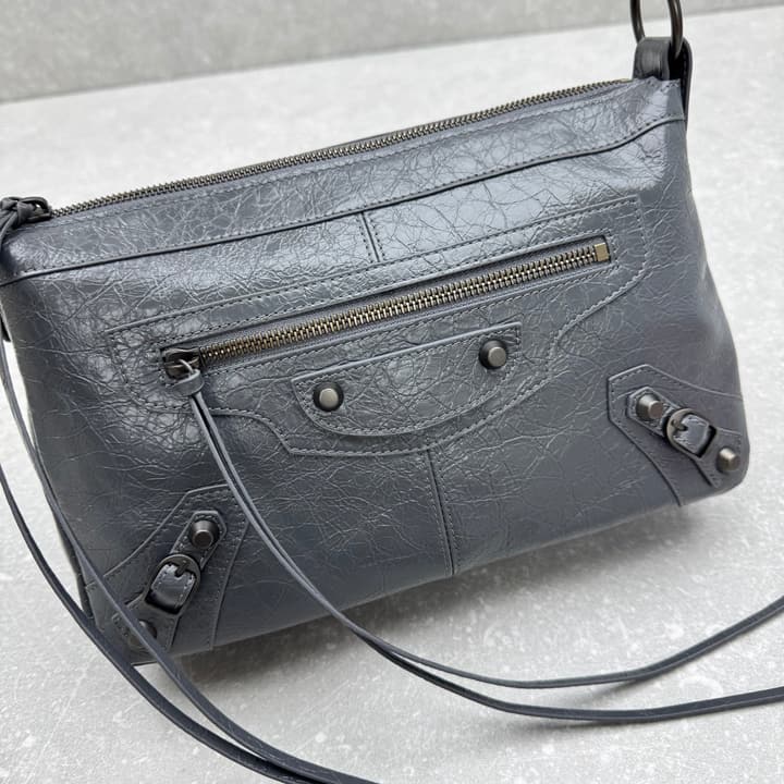 Balenciaga Le City Moto Hobo Bag – 25FW in Oil Wax Black