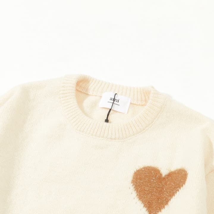 AMI Paris Gold Thread Heart Jacquard Sweater – 24FW Limited Edition in Off-white Gold Heart Knit