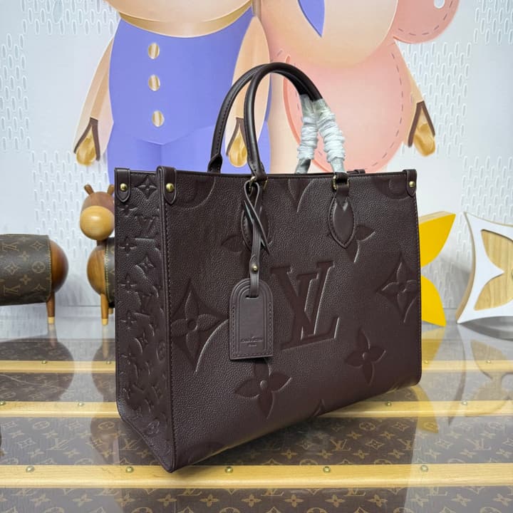 Louis Vuitton Onthego Medium Tote Bag – 2021 Spring in Dark Chocolate Brown