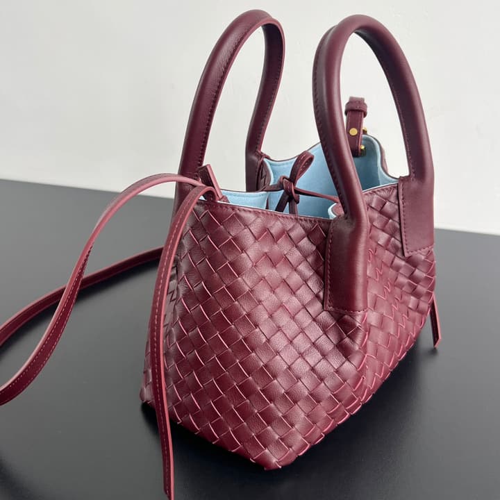 Bottega Veneta Pinacoteca Small Tote Handbag – 2025SS in Burgundy With Light Blue Lining A