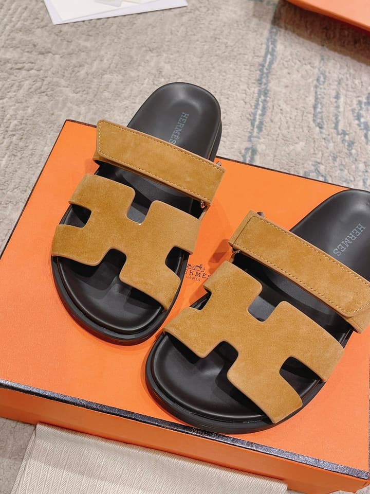Hermès Chypre Calfskin Slides – 2023SS in Denim Blue