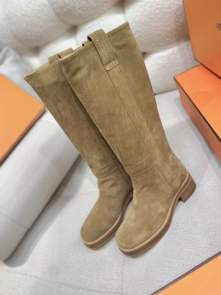 Hermès Horse H Knee-High Equestrian Boots in Black Leather