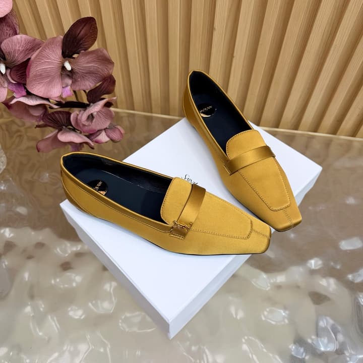 Saint Laurent Silk Chain Mules – Spring/Summer Collection – 26S in Beige
