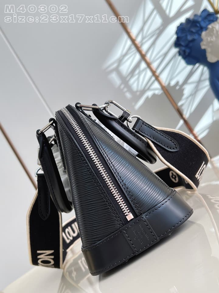 Louis Vuitton Alma BB Handbag in Black Epi Leather With Logo Strap