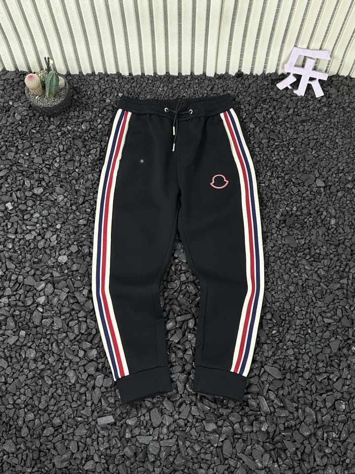 Moncler Side Stripe Sweatpants – 25SS Collection