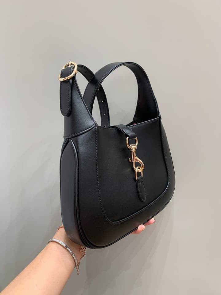 Gucci Jackie Hobo Bag – SS24 Collection in Black