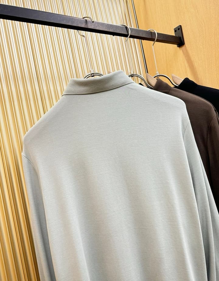 Loro Piana Solid Long Sleeve Polo Shirt – Autumn/Winter Collection in Black