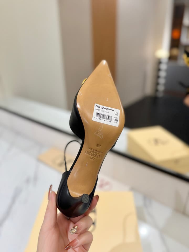 Valentino Garavani VLogo Signature Slingback Sandals in Classic Black