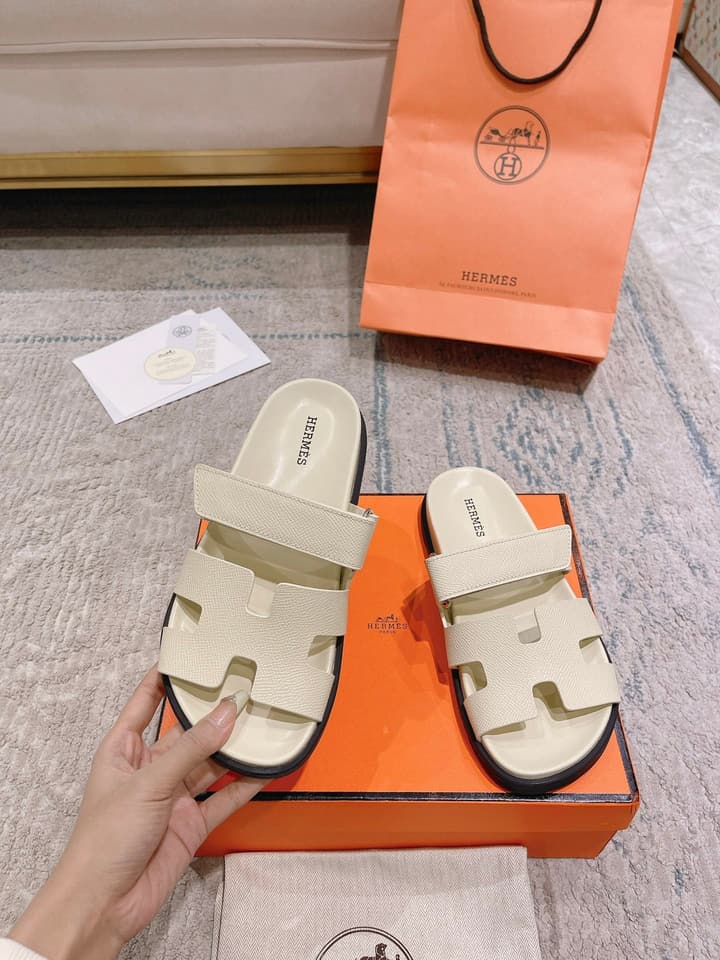 Hermès Chypre Suede Unisex Slides in Black With Dark Blue Strap