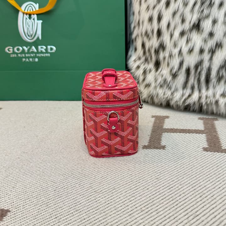 Goyard Muse Vanity Ultra Mini Cosmetic Bag in Blue