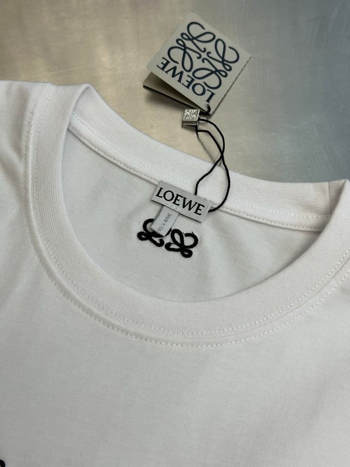 Loewe Anniversary Lion Patch Crewneck T-Shirt in Grey