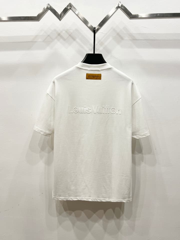 Louis Vuitton Classic Logo Silicone Embossed T-Shirt – 25SS in Black
