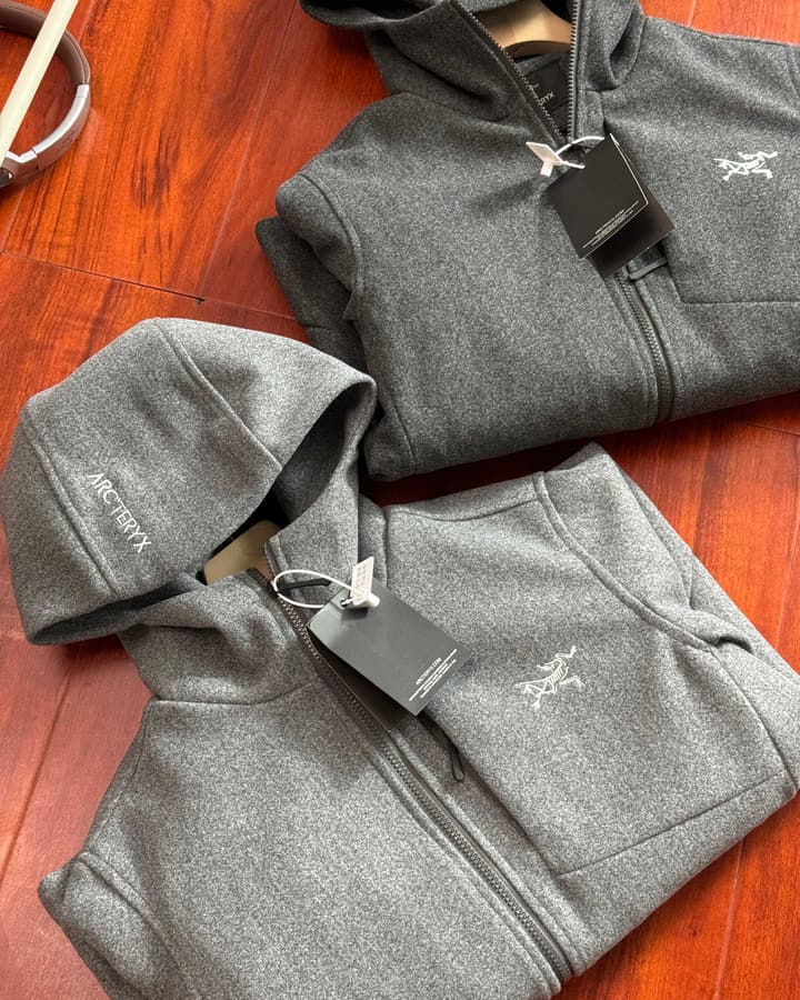 Arc'teryx Sawyer Wool Hoody Softshell Jacket in Dark Gray