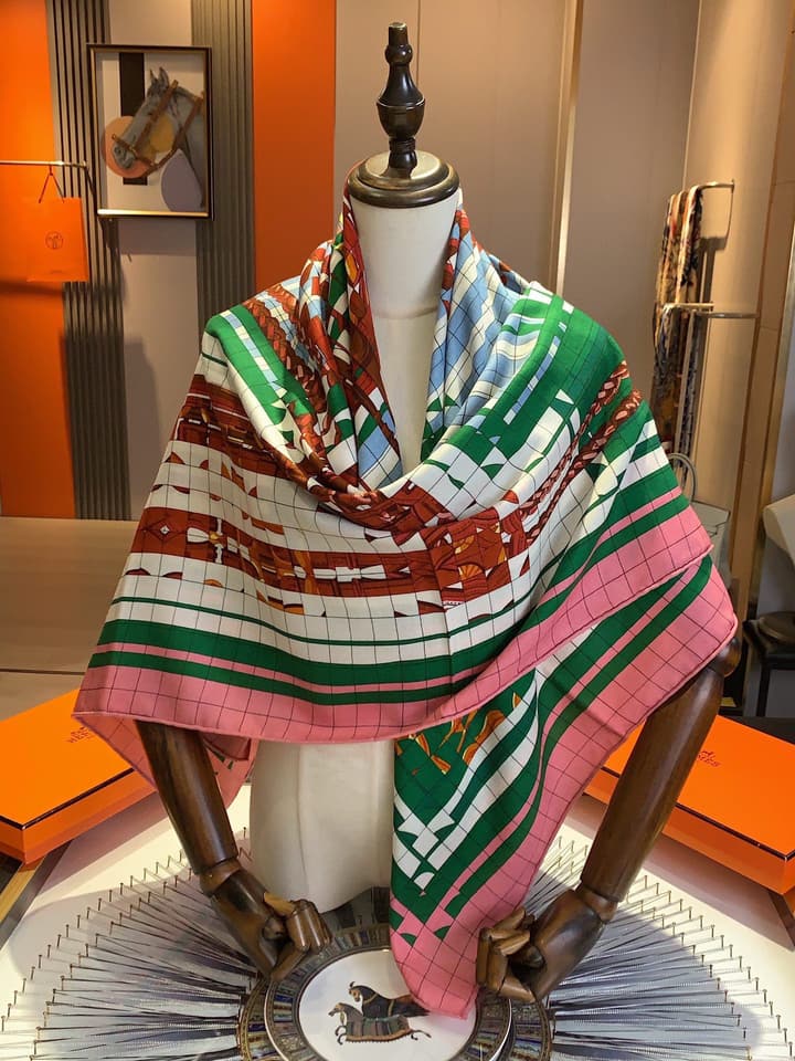 Hermès Double-Sided Pixel Style Scarf – 2024 New Arrival