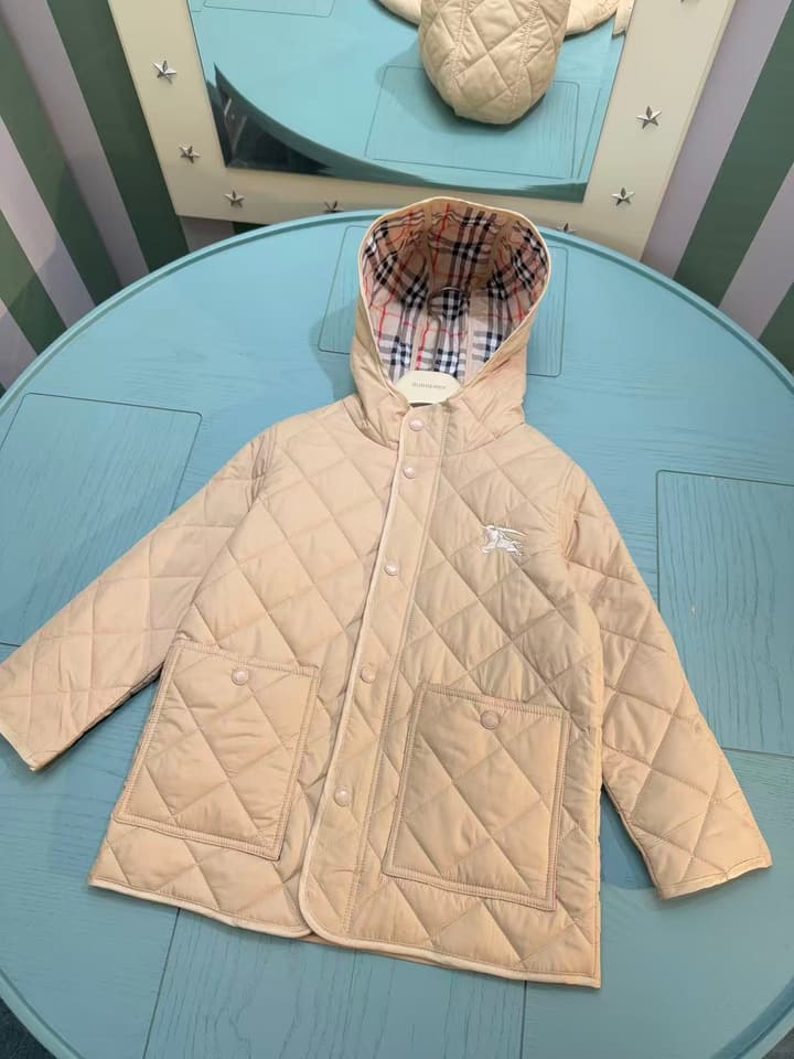 Burberry Mid-Length Puffer Jacket – Kids Collection – 25AW in Dark Charcoal Quilted Jacket