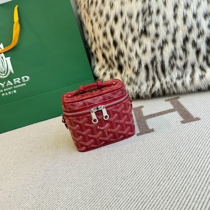 Goyard Muse Vanity Ultra Mini Cosmetic Bag in Blue