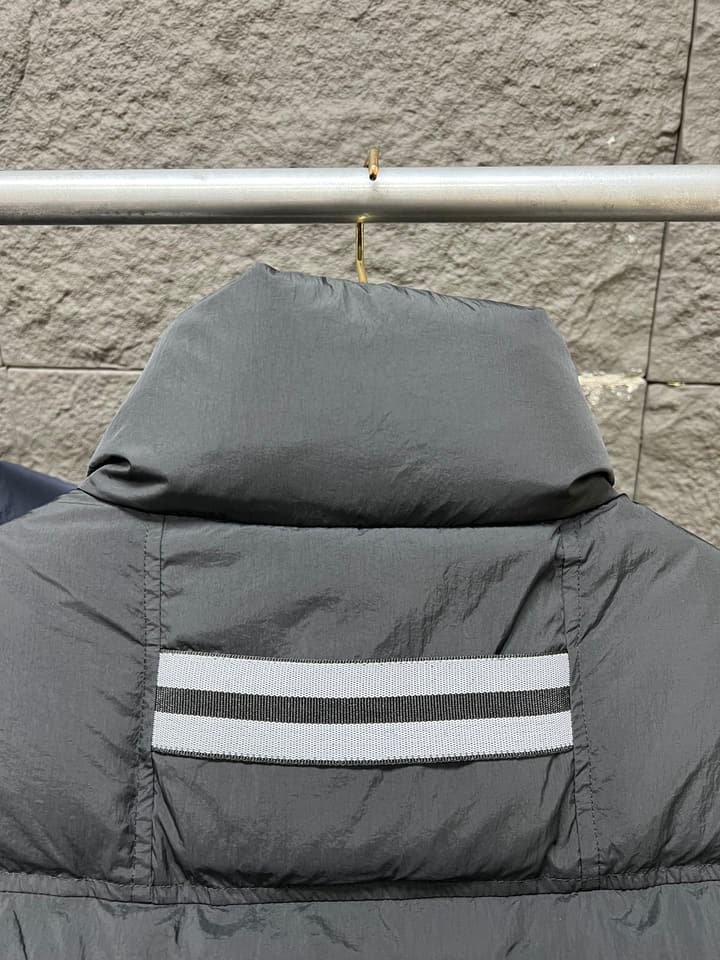 Canada Goose Lawrence Series Down Vest in Classic Black