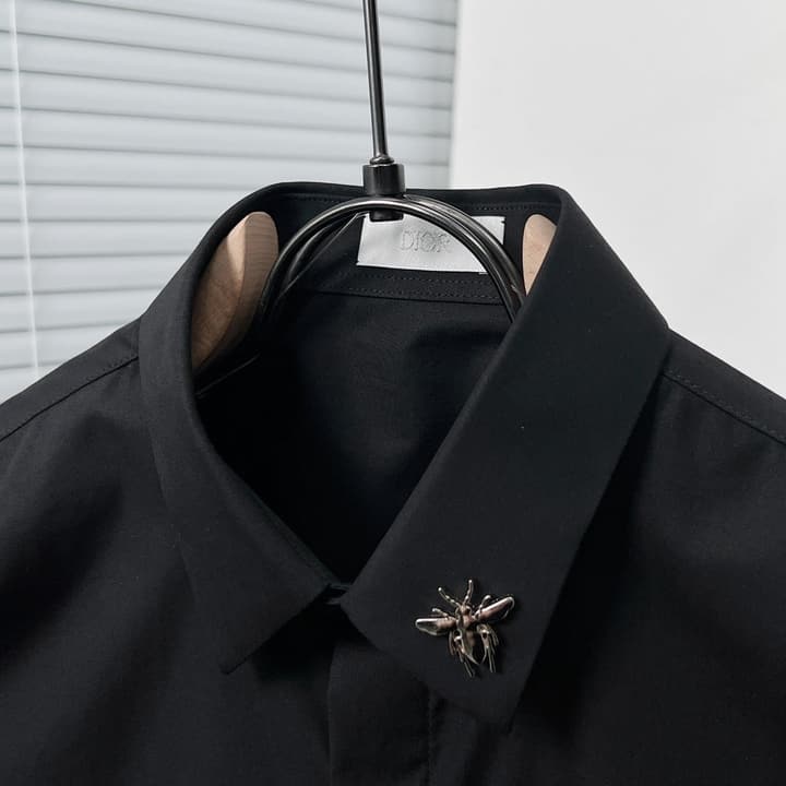 Dior Classic Metal Bee Shirt in Black